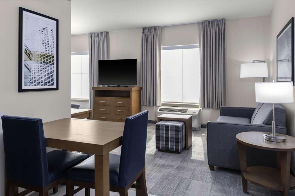 Homewood Suites By Hilton St. Louis - Galleria Richmond Heights Room photo